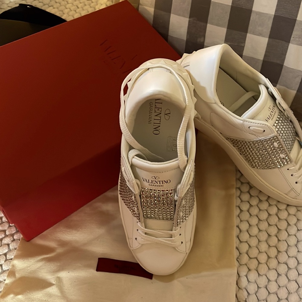 Authentic Valentino Sneaker Shoes